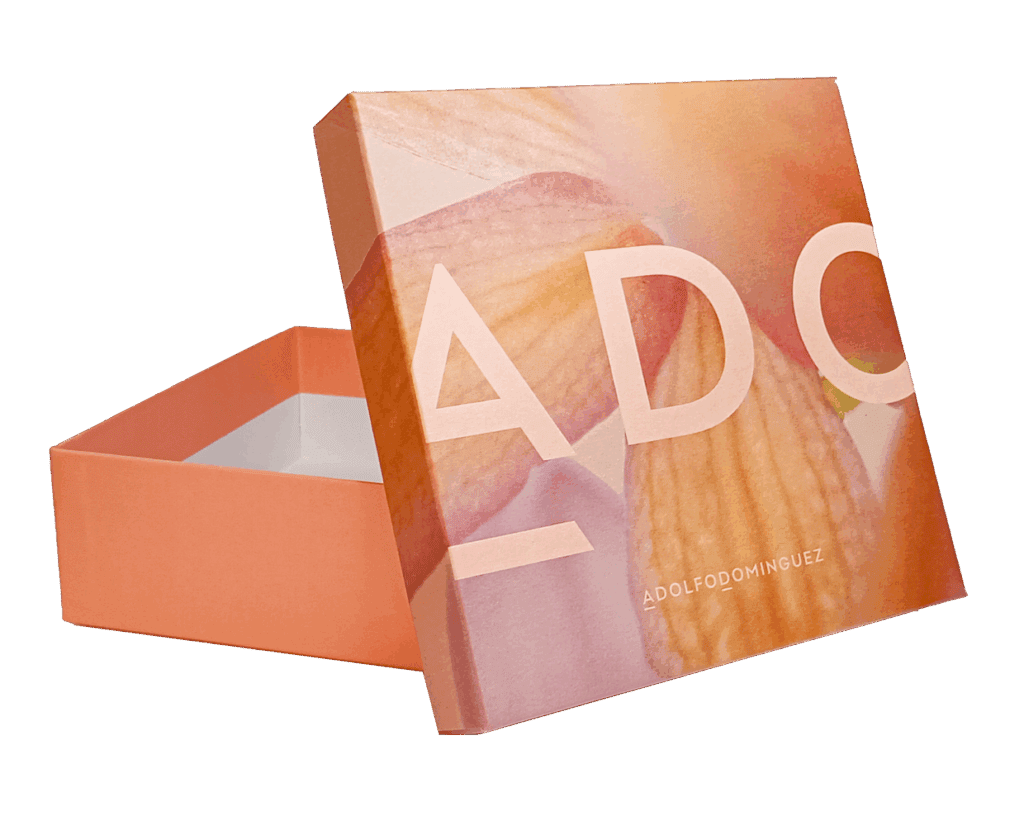 Caja premium para cosmética y cuidado personal con diseño de Adolfo Domínguez