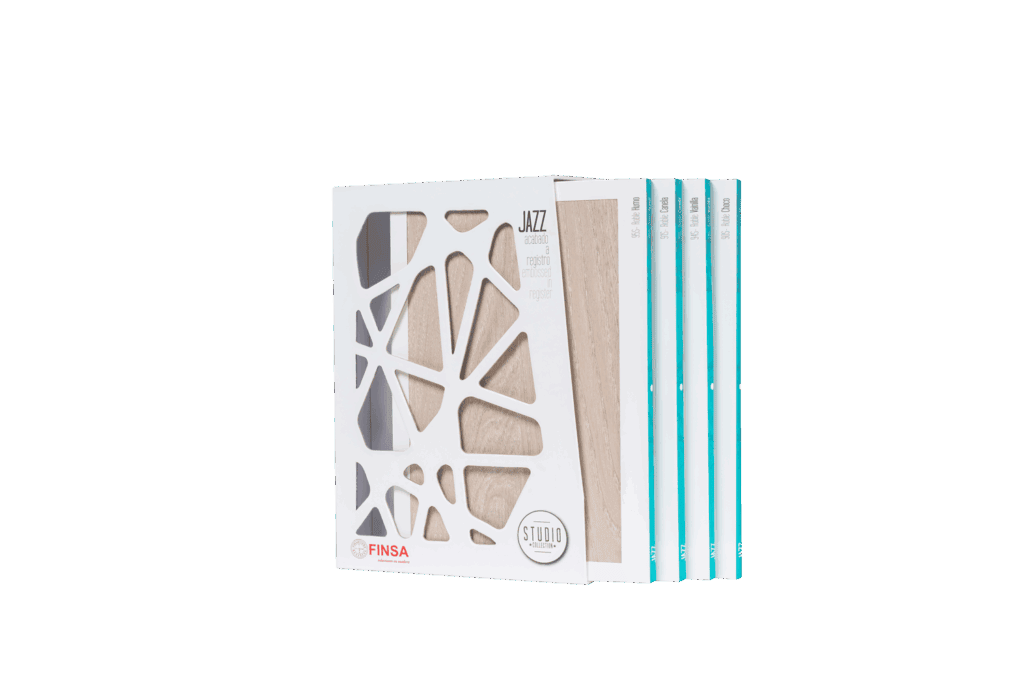 Muestrario de materiales y acabados para packaging premium Leca Graphics