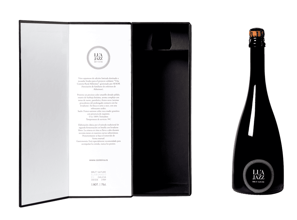 Elegante caja de packaging para botellas de vino con interior personalizado y botella de espumoso en primer plano. Diseño sofisticado y funcional para presentaciones exclusivas.
