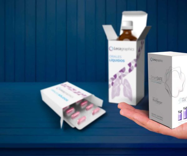 Packaging farmacéutico en cajas de cartón con diseños personalizados, ideales para productos líquidos y pastillas, con acabados profesionales y protección para transporte y almacenamiento.